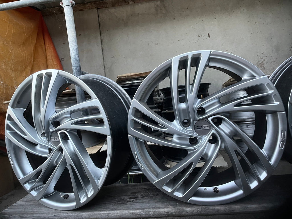 ⭐️⭐️⭐️⭐️⭐️4x O.Z. Alufelgen 19’ 5x112 MERCEDES,AUDI,SEAT,SKODA,BMW,MINI