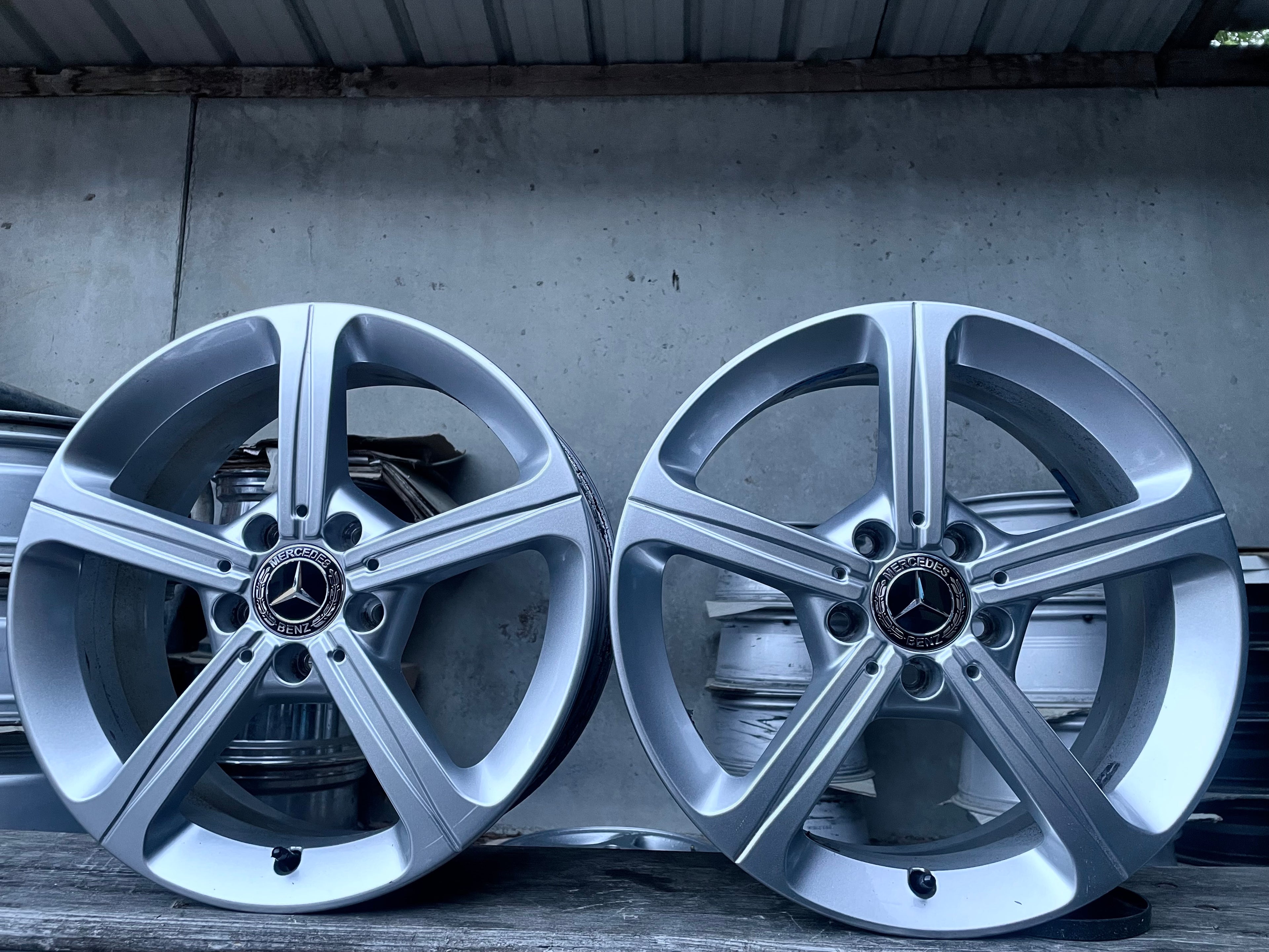 ⭐️⭐️⭐️⭐️⭐️4x MERCEDES Alloy wheels 17’ 5x112