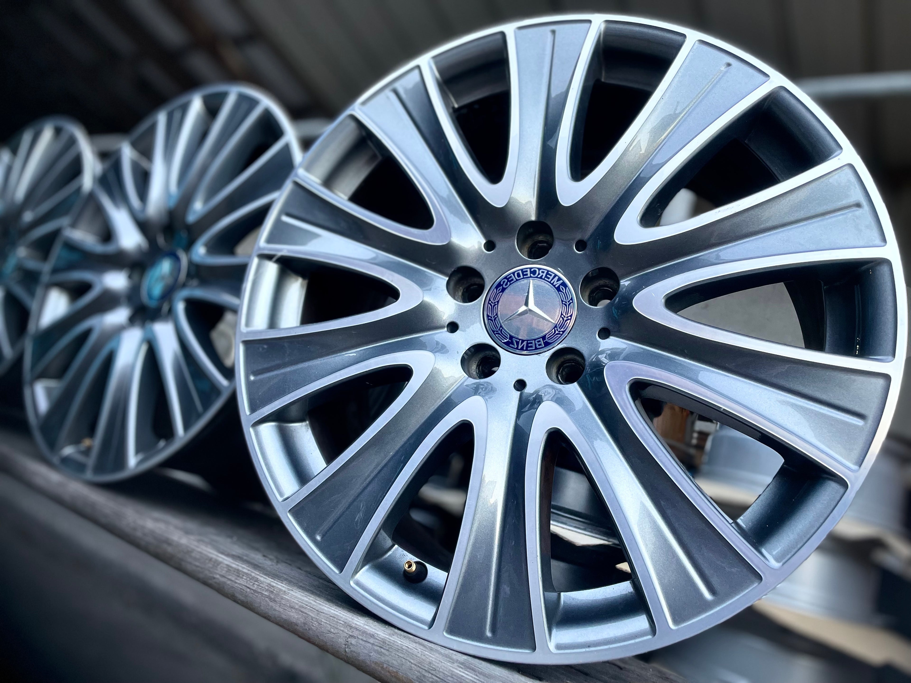 ⭐️⭐️⭐️⭐️⭐️4x MERCEDES Alloy wheels 18’ 5x112