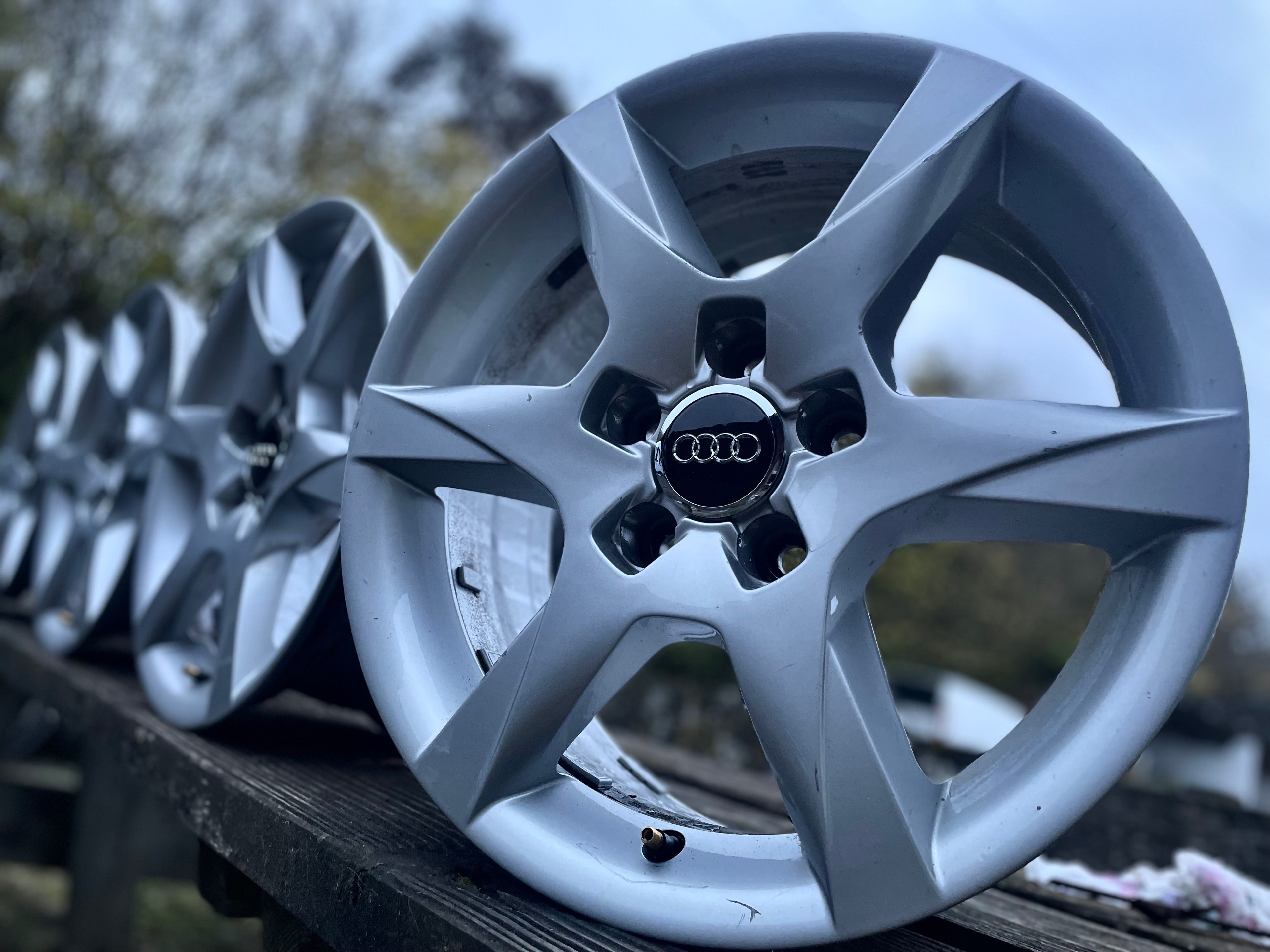 ⭐️⭐️⭐️⭐️⭐️4x AUDI Alufelgi 16’ 5x112