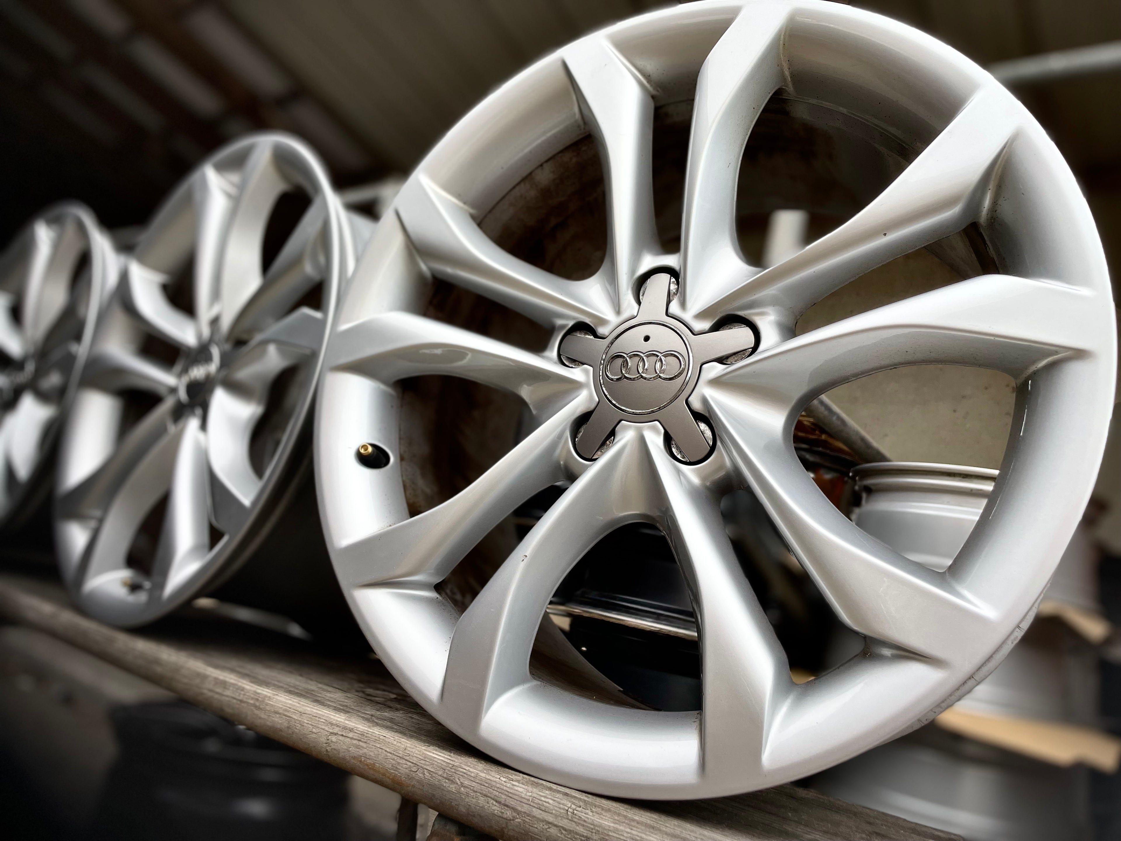 ⭐️⭐️⭐️⭐️⭐️4x AUDI Alloy wheels 18’ 5x112