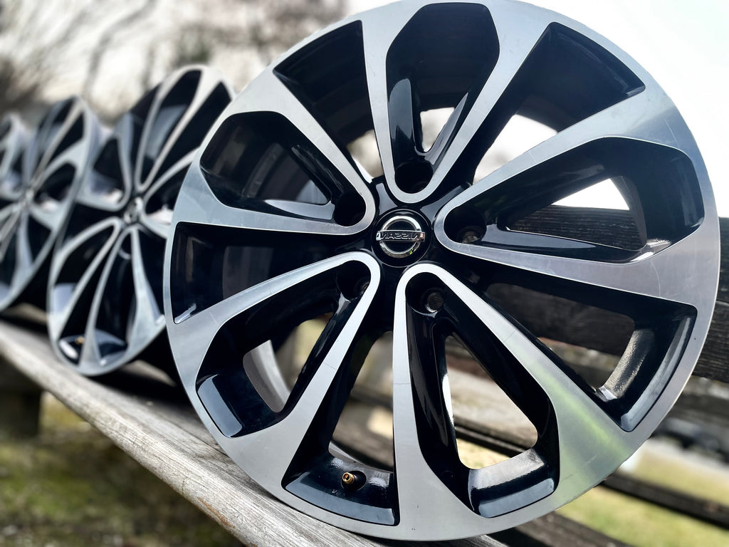 ⭐️⭐️⭐️⭐️⭐️4x NISSAN Alufelgi 18’ 5x114,3